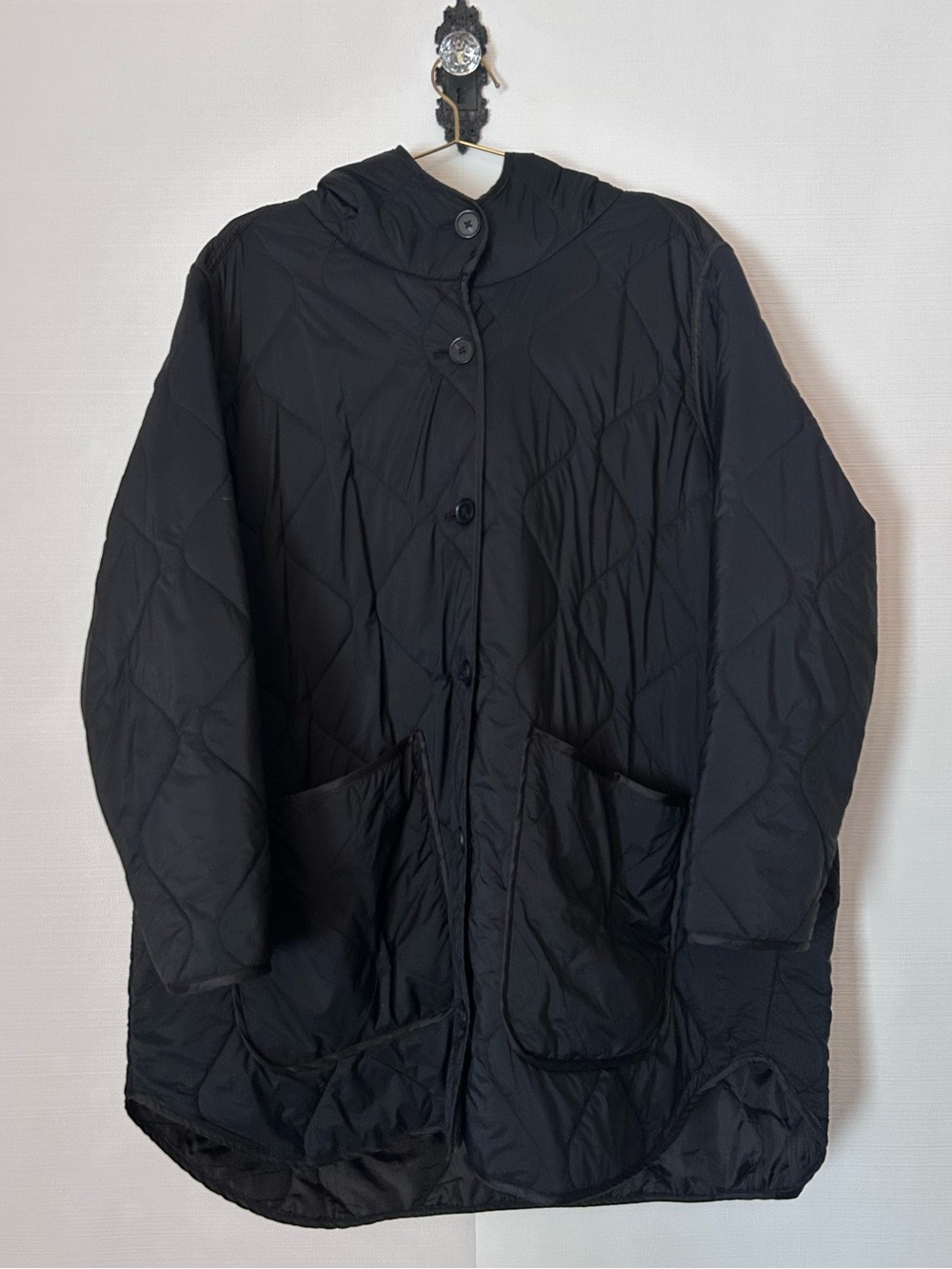 Old Navy Women’s Black Quilted Hooded Utility Liner Jacket